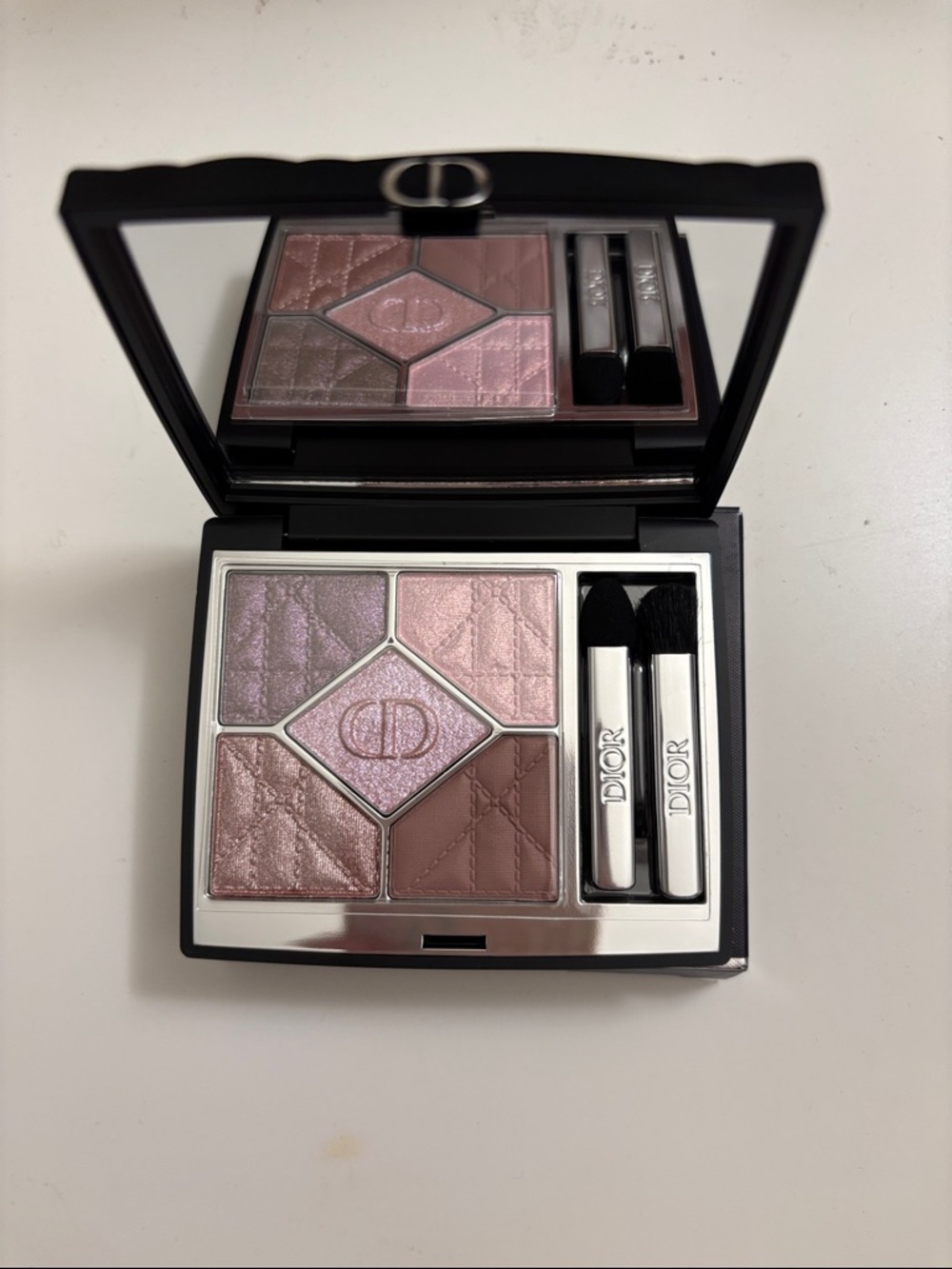 Dior 5-Color Eyeshadow Palette – Soft Pink & Mauve Mix 855 Rose Moiré brand new